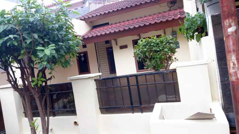 dijual rumah siap huni di duta bintaro cluster sanur