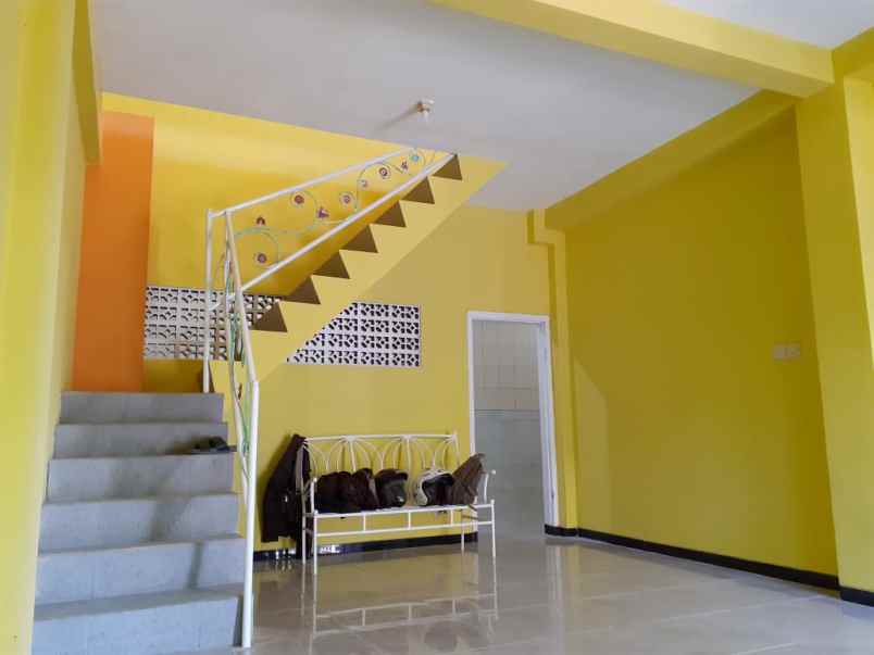 dijual rumah siap huni lokasi asrikaton indah pakis