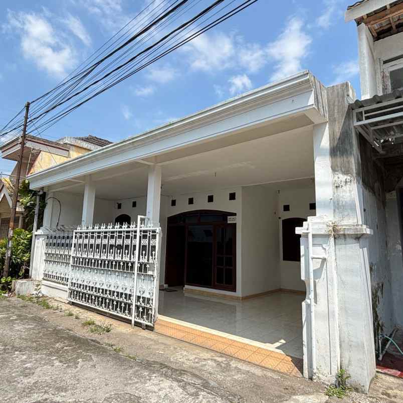 dijual rumah siap huni lokasi katang sukorejo kediri