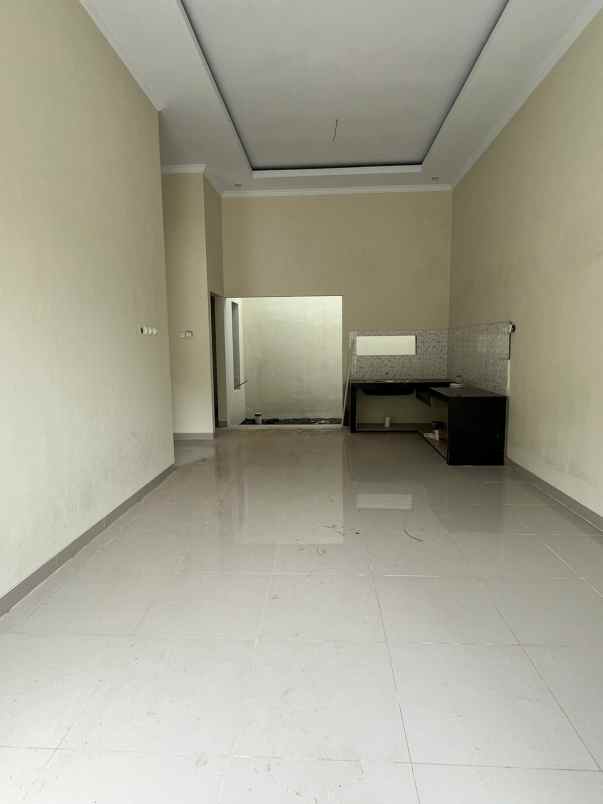 dijual rumah sidoluhur godean