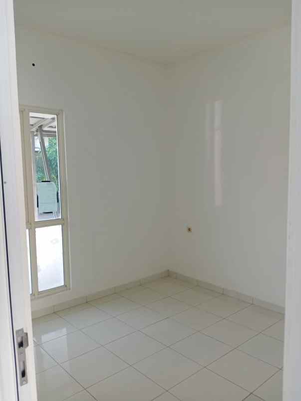 dijual rumah sindang jaya