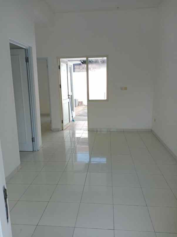 dijual rumah sindang jaya