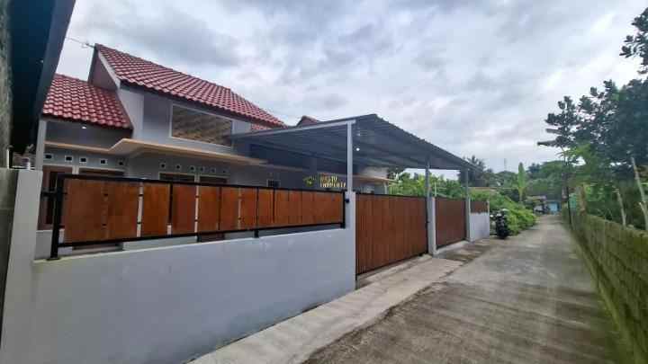 dijual rumah sindumartani kec ngemplak