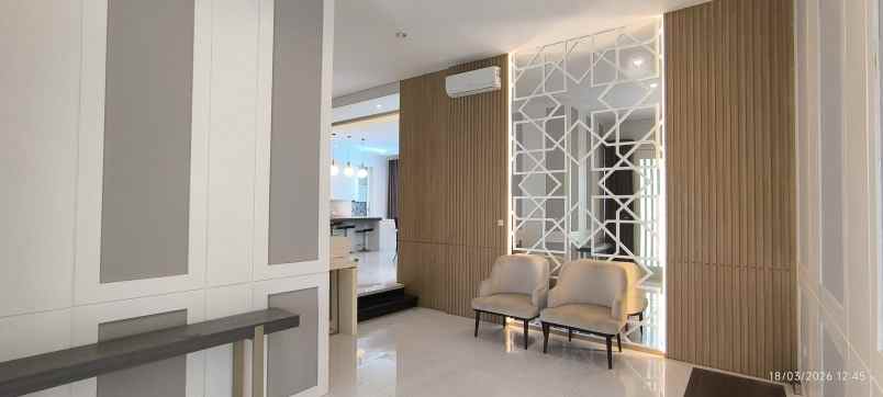 dijual rumah somerset citraland