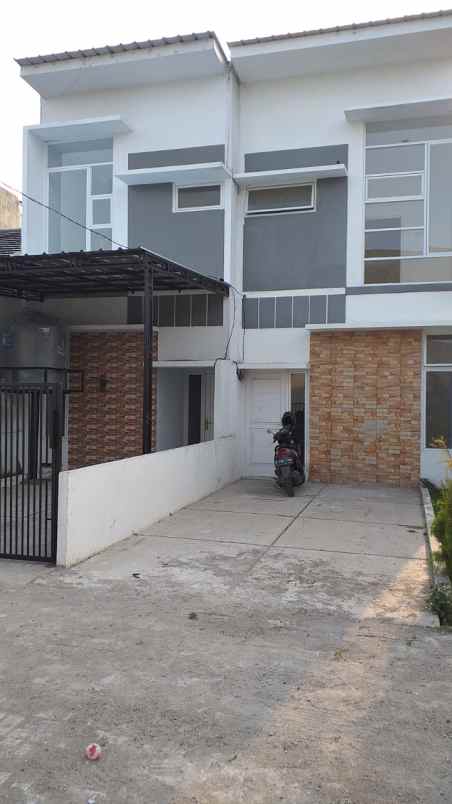 dijual rumah sukaraya karangbahagia