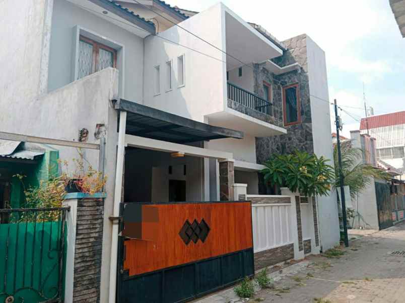 dijual rumah sumber dekat saba buana