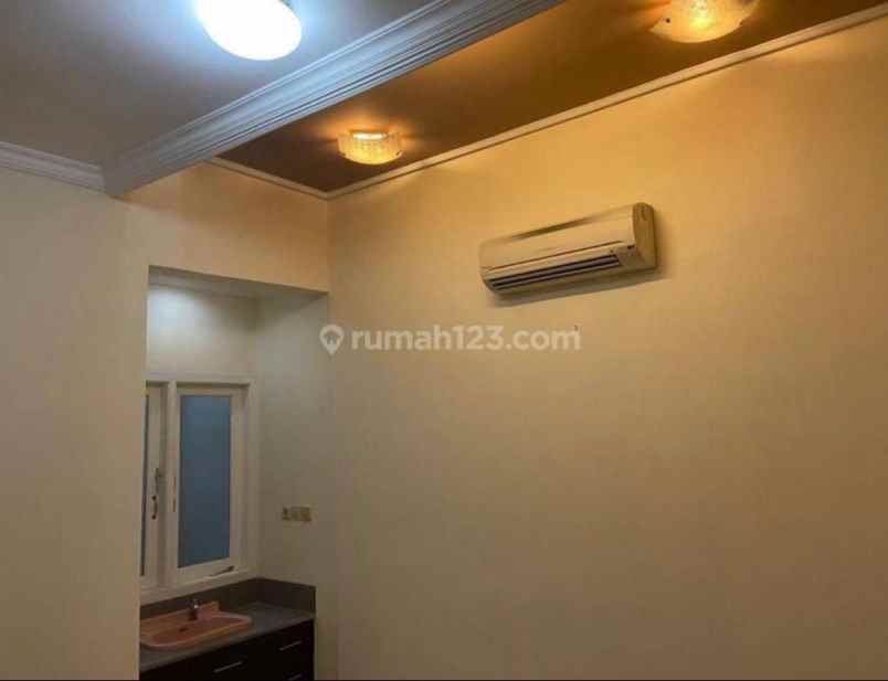 dijual rumah sunter mas