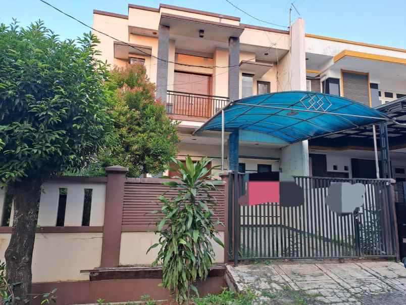 dijual rumah taman malaka pondok kelapa