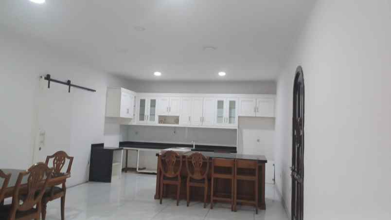 dijual rumah taman modern cakung