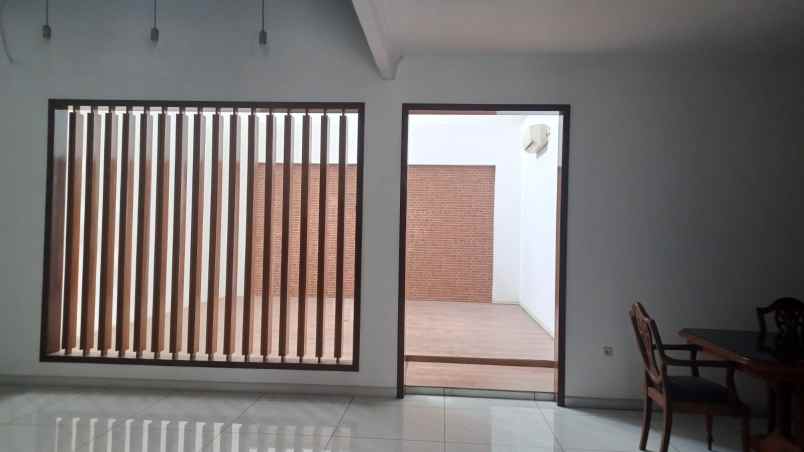 dijual rumah taman modern cakung