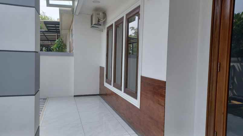 dijual rumah taman modern cakung