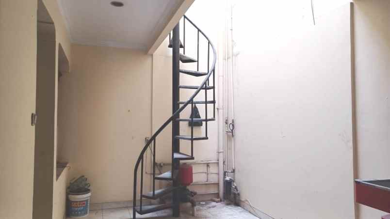 dijual rumah taman modern cakung