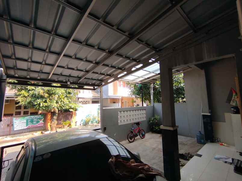 dijual rumah taman serua blok j1 no 19