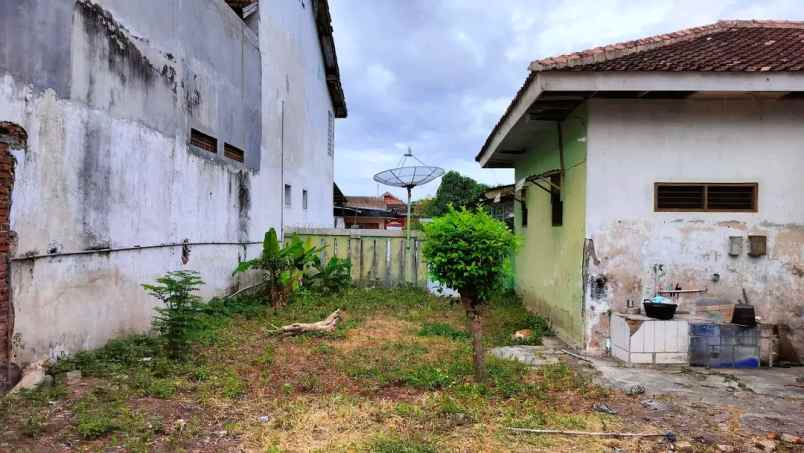 dijual rumah tanah banyuwangi kota