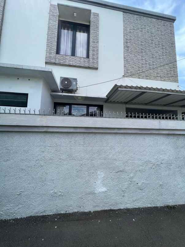 dijual rumah tebet jakarta selatan
