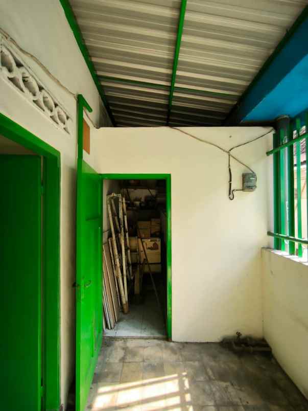 dijual rumah tembok dukuh pusat kota surabaya
