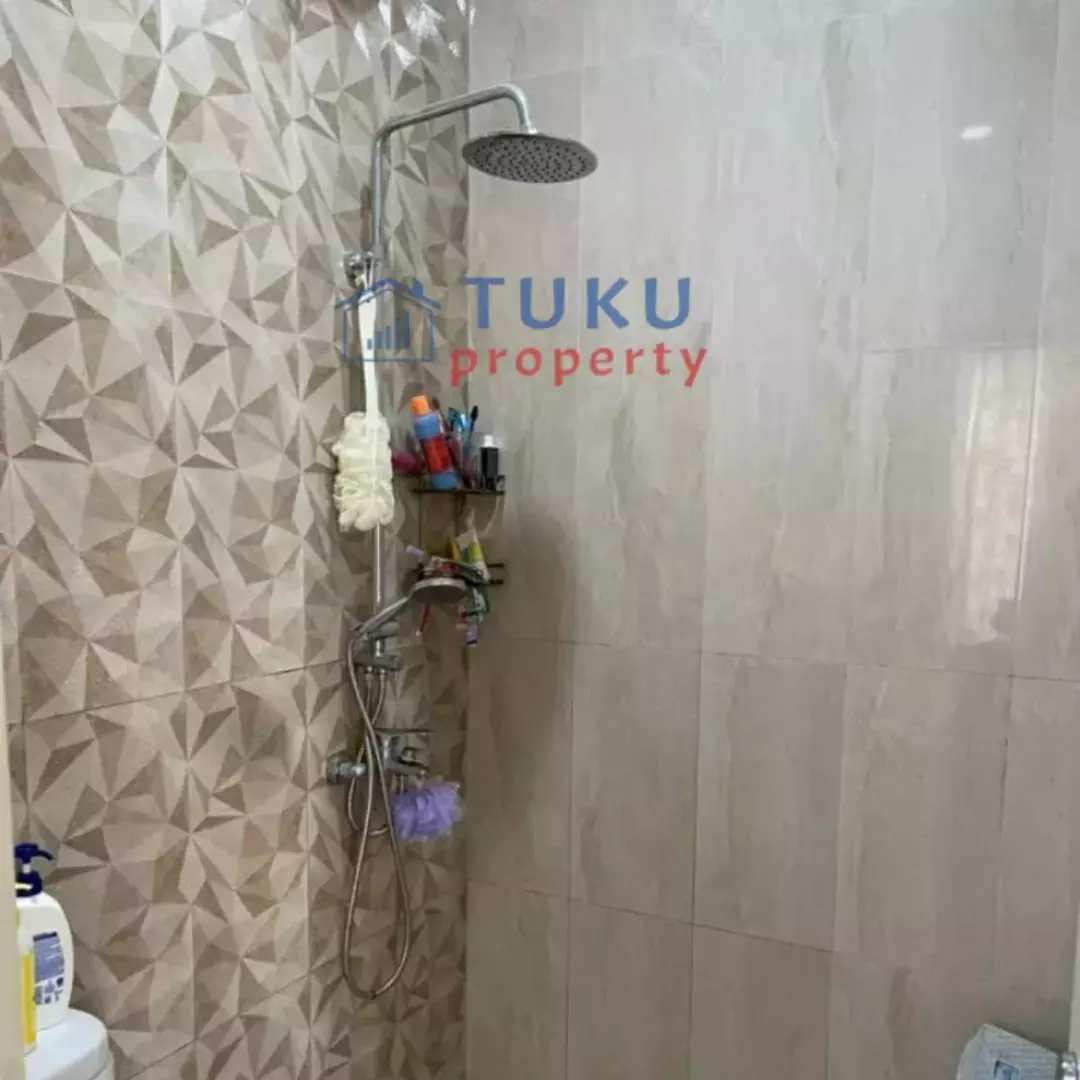 dijual rumah terawat di cipedak jagakarsa