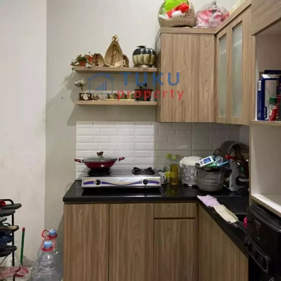 dijual rumah terawat di cipedak jagakarsa