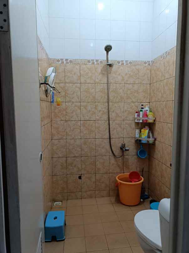 dijual rumah the palm residence