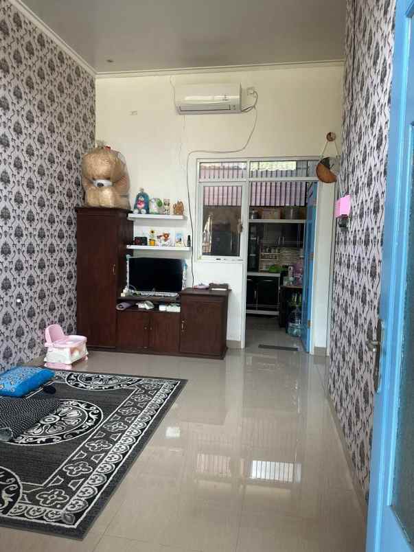 dijual rumah tiara asri residence jl