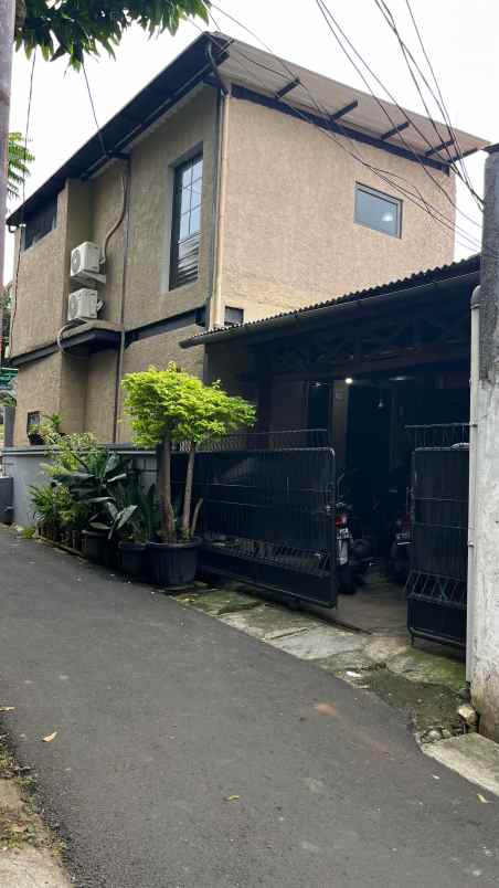 dijual rumah tinggal di bendungan hillir jakarta pusat