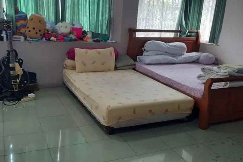 dijual rumah villa bintaro indah