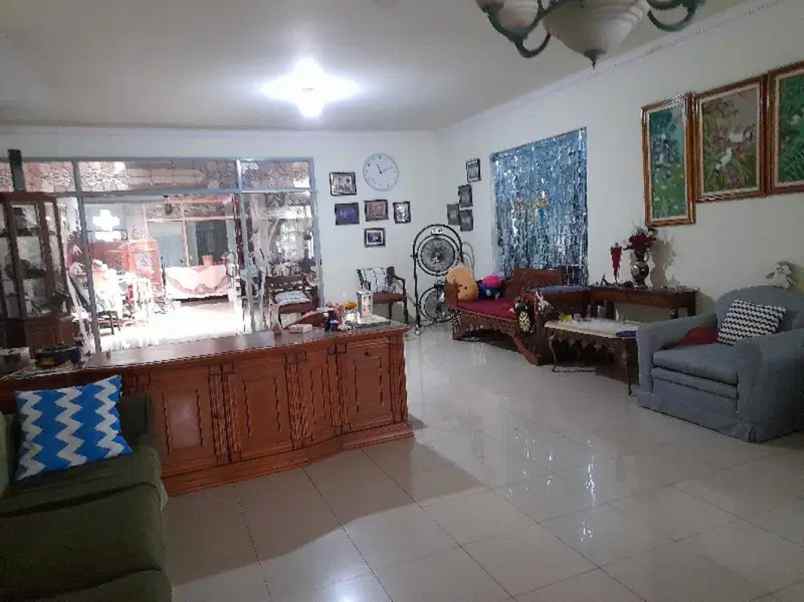 dijual rumah villa bintaro indah