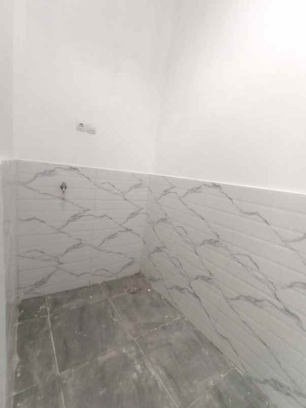 dijual rumah villa gading harapan