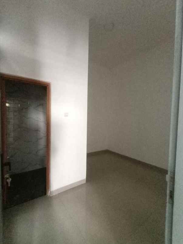 dijual rumah villa gading harapan