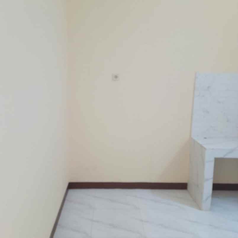 dijual rumah villa mutiara gading 1 bekasi