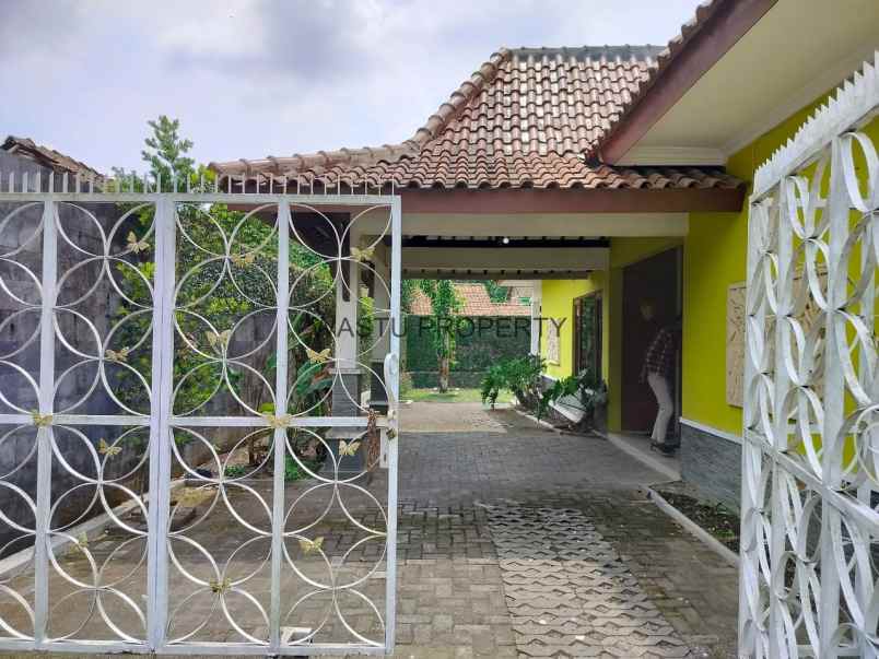 dijual rumah wedomartani