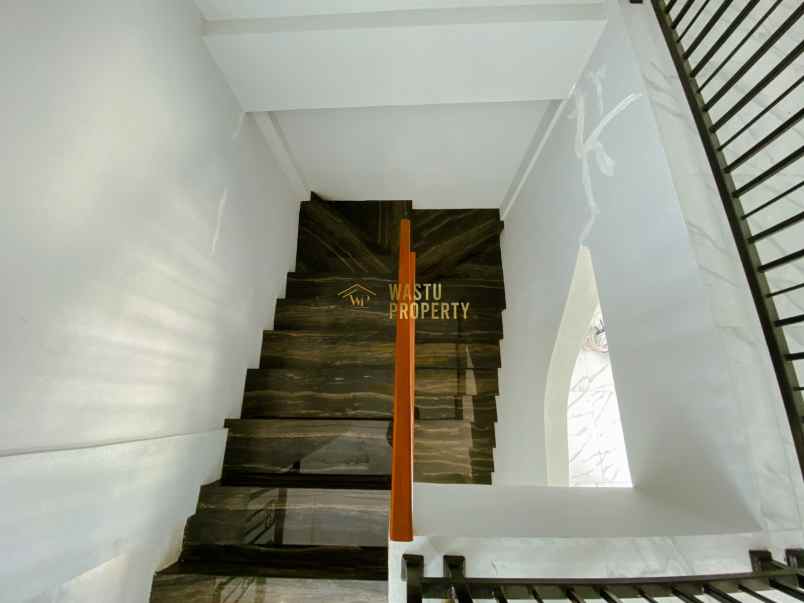 dijual rumah wedomartani kec ngemplak