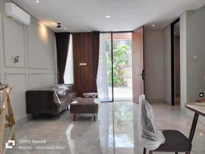 dijual rumah wedomartani ngemplak