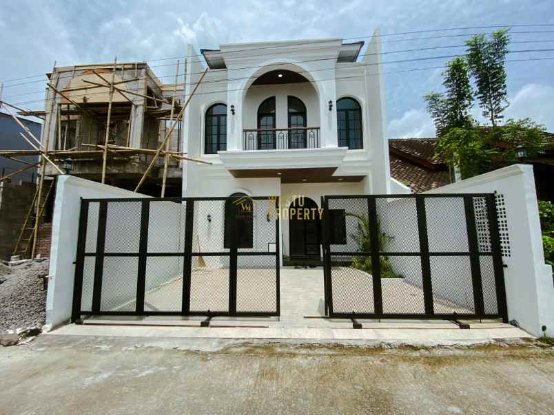 dijual rumah wedomartani ngemplak