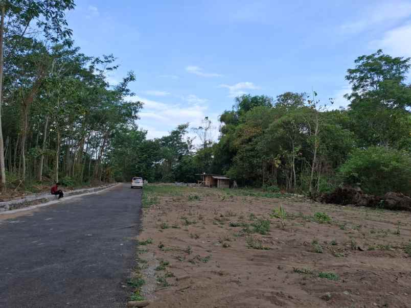 dijual tanah banjeng maguwoharjo depok