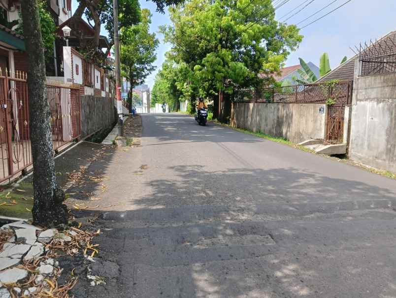dijual tanah bukit sari