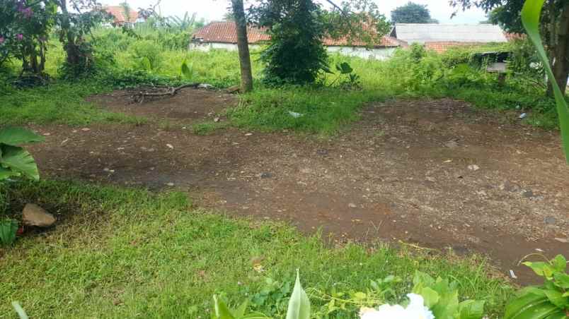 dijual tanah ciloa