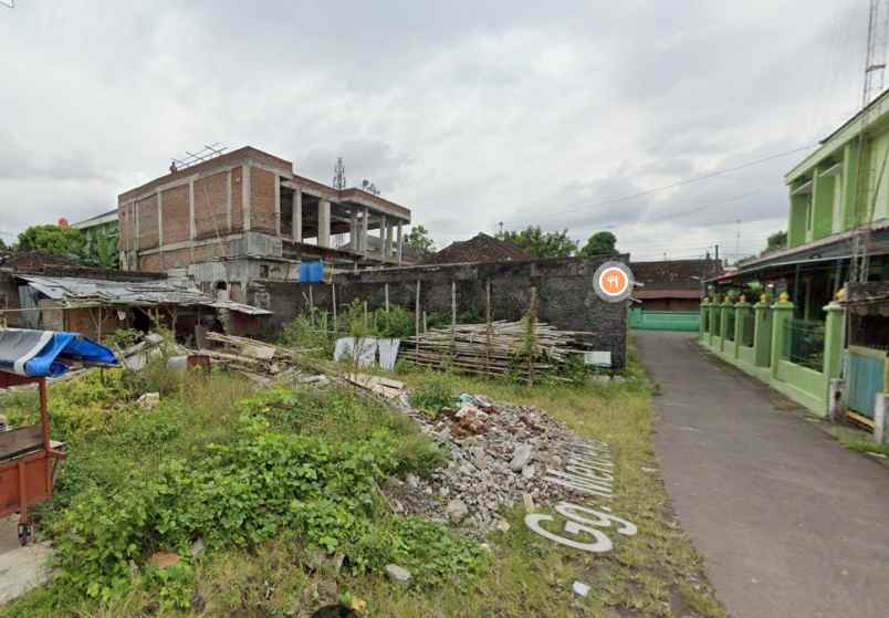 dijual tanah gg merdeka pakuncen