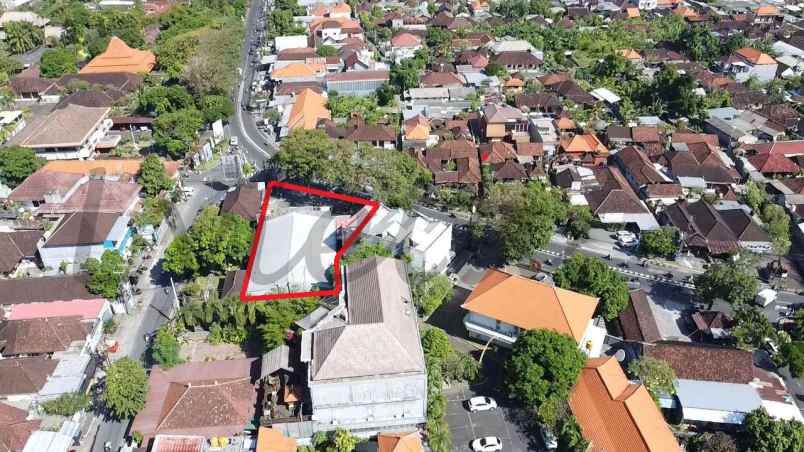 dijual tanah jalan hayam wuruk