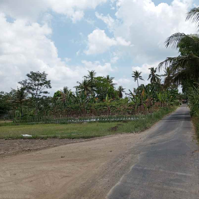 dijual tanah jalan kaliurang km 13 5