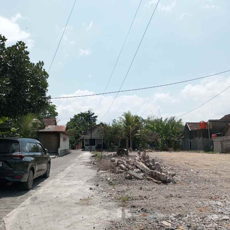 dijual tanah jalan kaliurang km 9