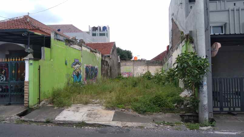 Tanah Pekarangan Jalan Lempongsari Timur Hotel Hyatt Jalan Palagan