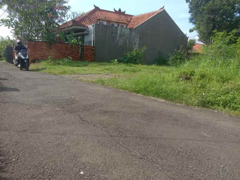 dijual tanah jalan raya cilendek