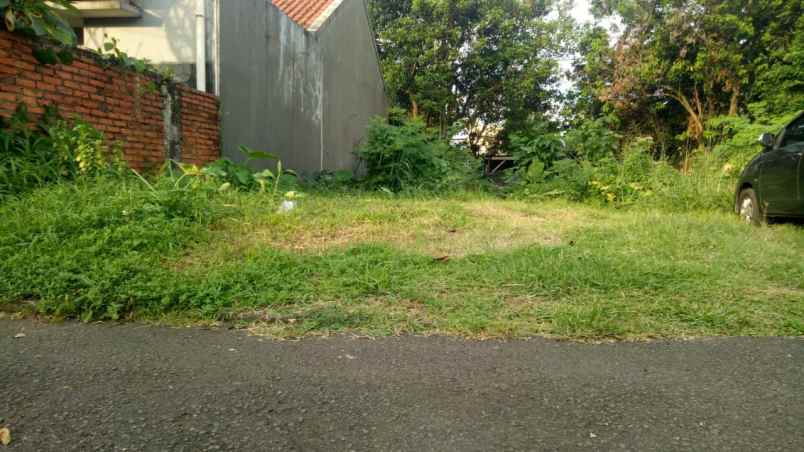 dijual tanah jalan raya cilendek