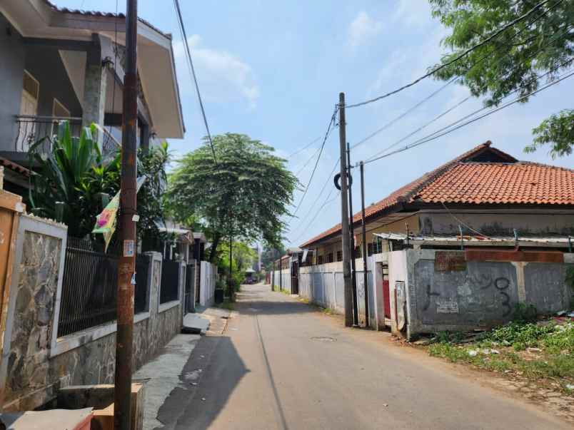 dijual tanah jalan raya cinere