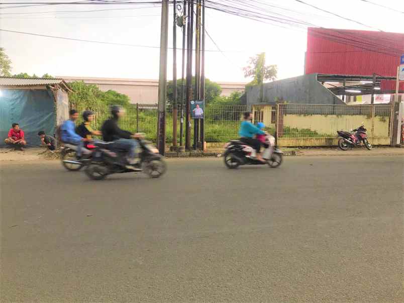 dijual tanah jalan raya keradenan