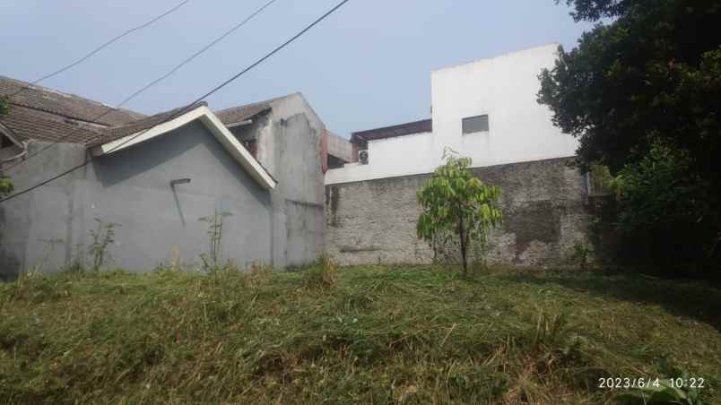 dijual tanah jalan raya pamulang asri