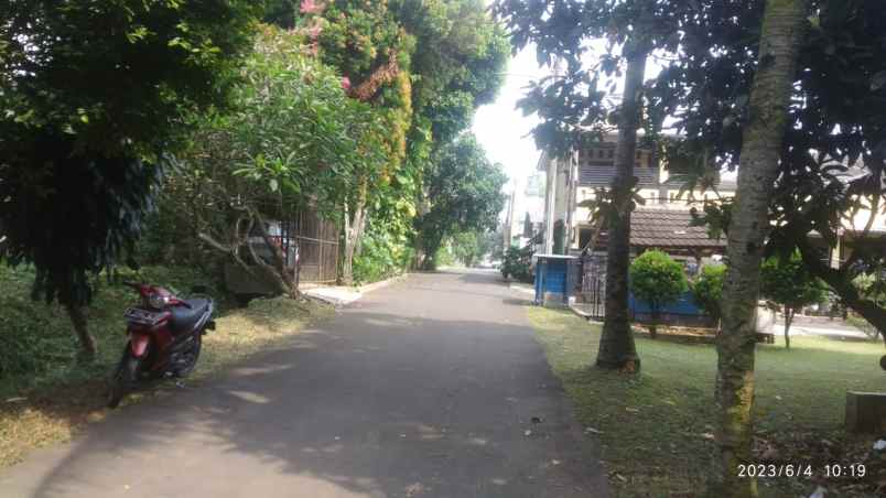 dijual tanah jalan raya pamulang asri