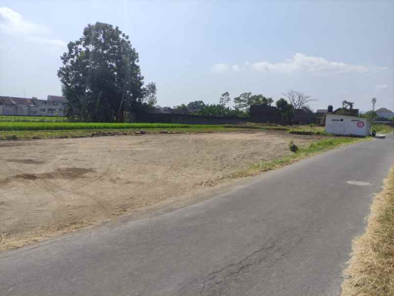 dijual tanah jl kenanga ii cupuwatu i