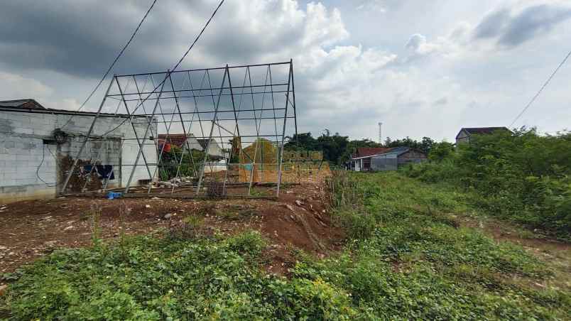 dijual tanah jl pagelaran desa ciherang